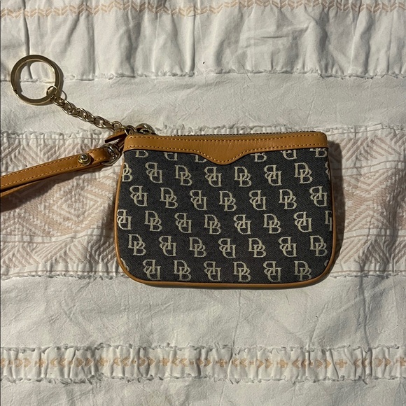 Dooney & Bourke Monogram Black and Tan Wristlet - Picture 1 of 3